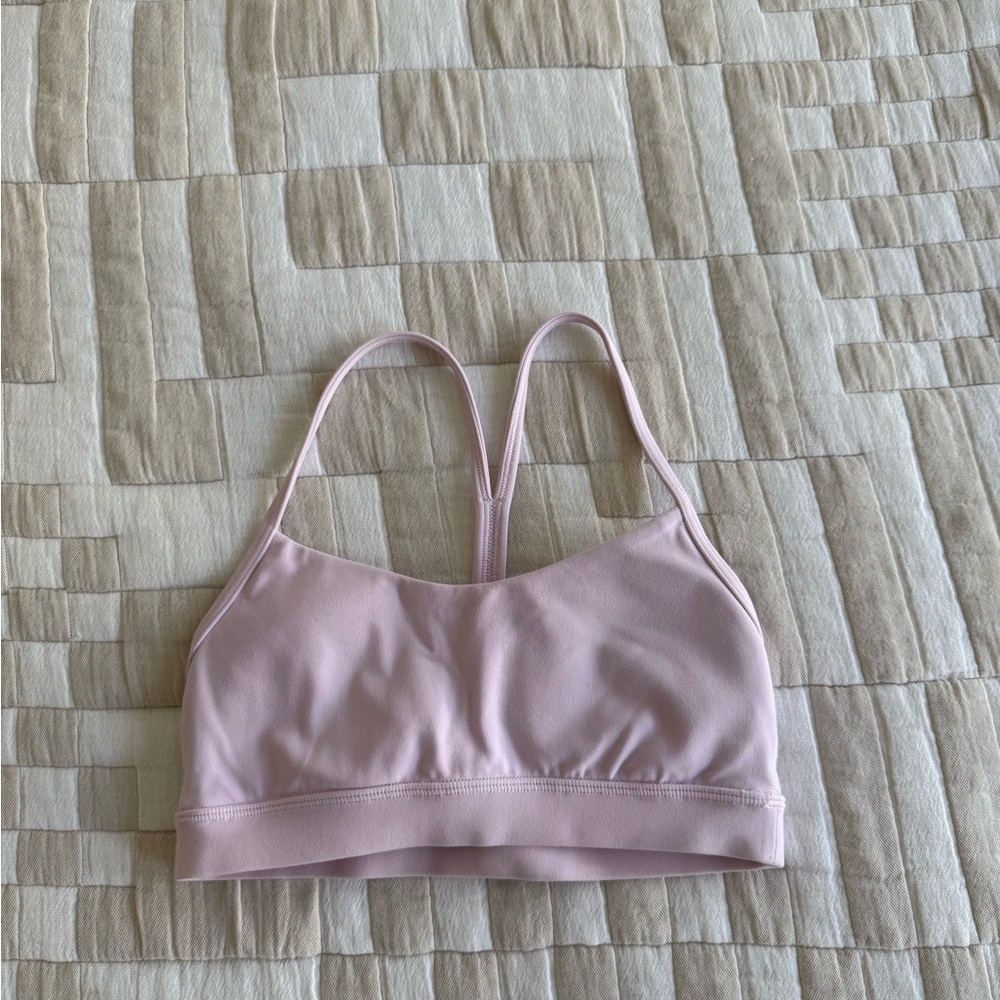 Lululemon flow Y bra Nulu light support